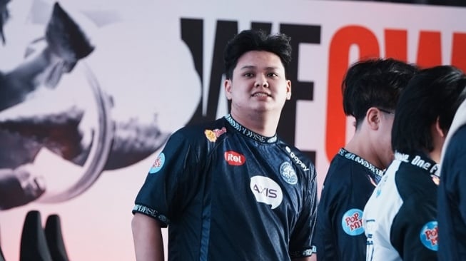 Perjalanan Karier Pro Player Dari Game Center ke Panggung Dunia