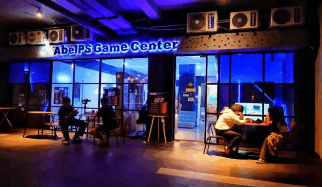 Tempat Game Center Terpopuler Favorit Gamer untuk Nongkrong & Bertanding